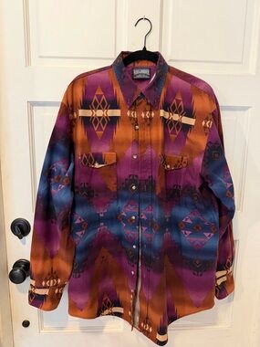 Vtg Roughrider Southwestern Print Button-Up Shirt in Rust, Purple & Navy Sz L
